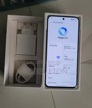 Photo - New Honor 200 256 GB White