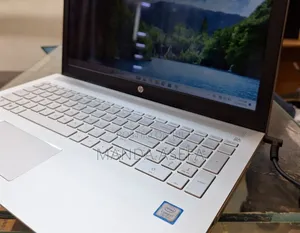 New Laptop HP Pavilion 15 8GB Intel Core I7 HDD 1T