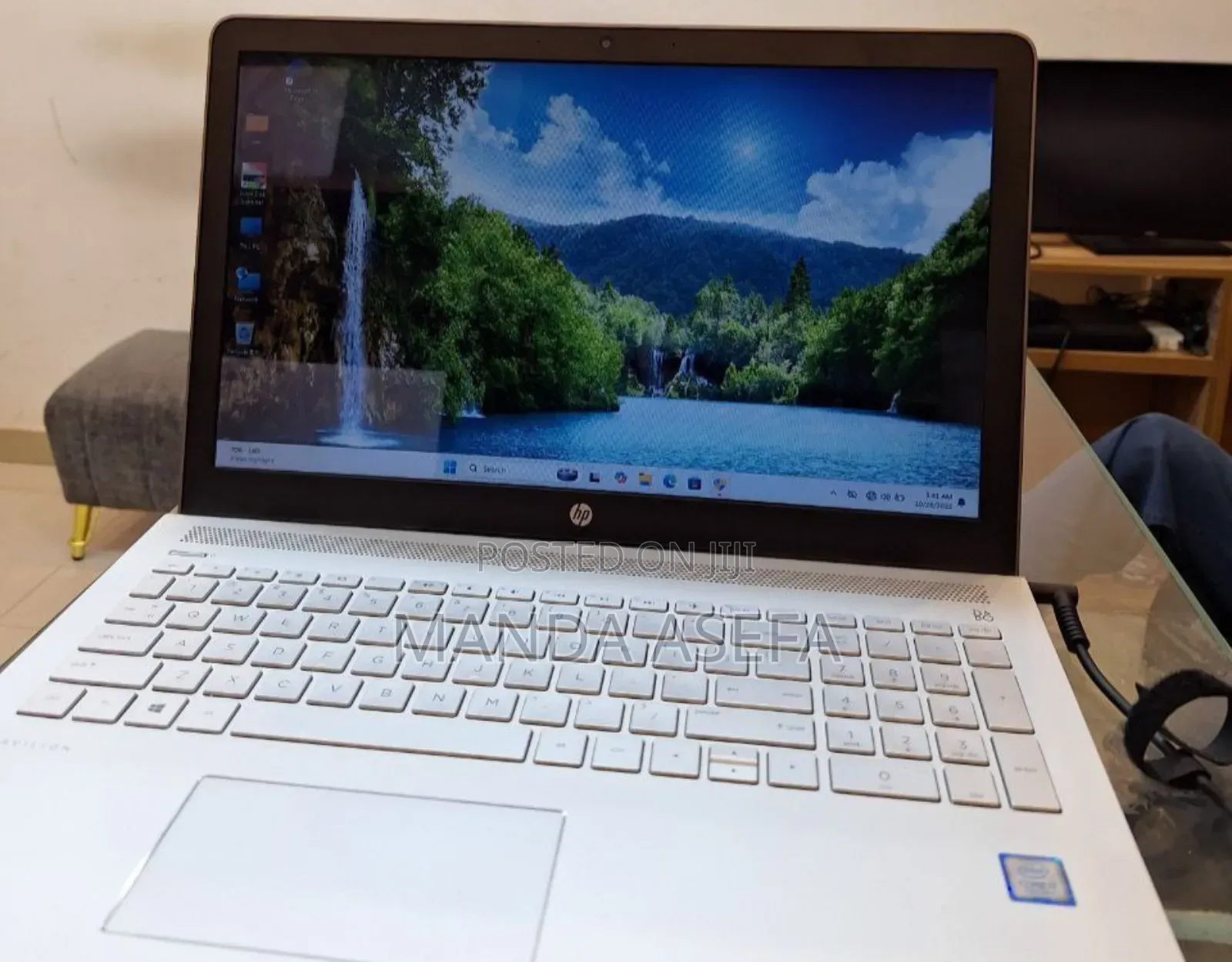 New Laptop HP Pavilion 15 8GB Intel Core I7 HDD 1T