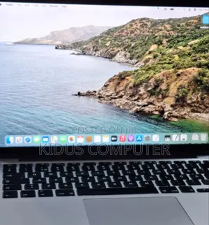 New Laptop Apple MacBook 2014 8GB Intel Core I7 SSD 256GB