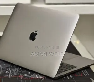 New Laptop Apple MacBook Pro 2016 16GB Intel Core I7 SSD 512GB