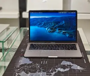 Photo - New Laptop Apple MacBook 2016 16GB Intel Core I7 SSD 512GB