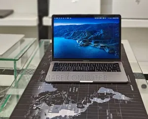 New Laptop Apple MacBook Pro 2016 16GB Intel Core I7 SSD 512GB