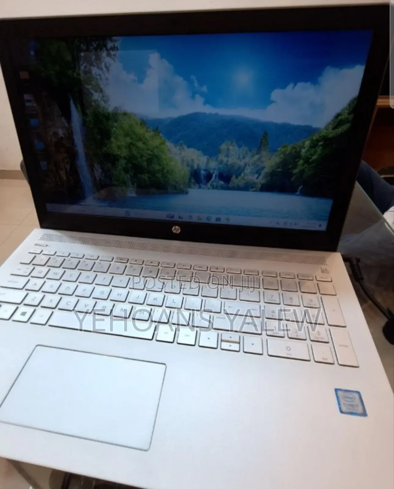 New Laptop HP Pavilion 15 8GB Intel Core I7 HDD 1T