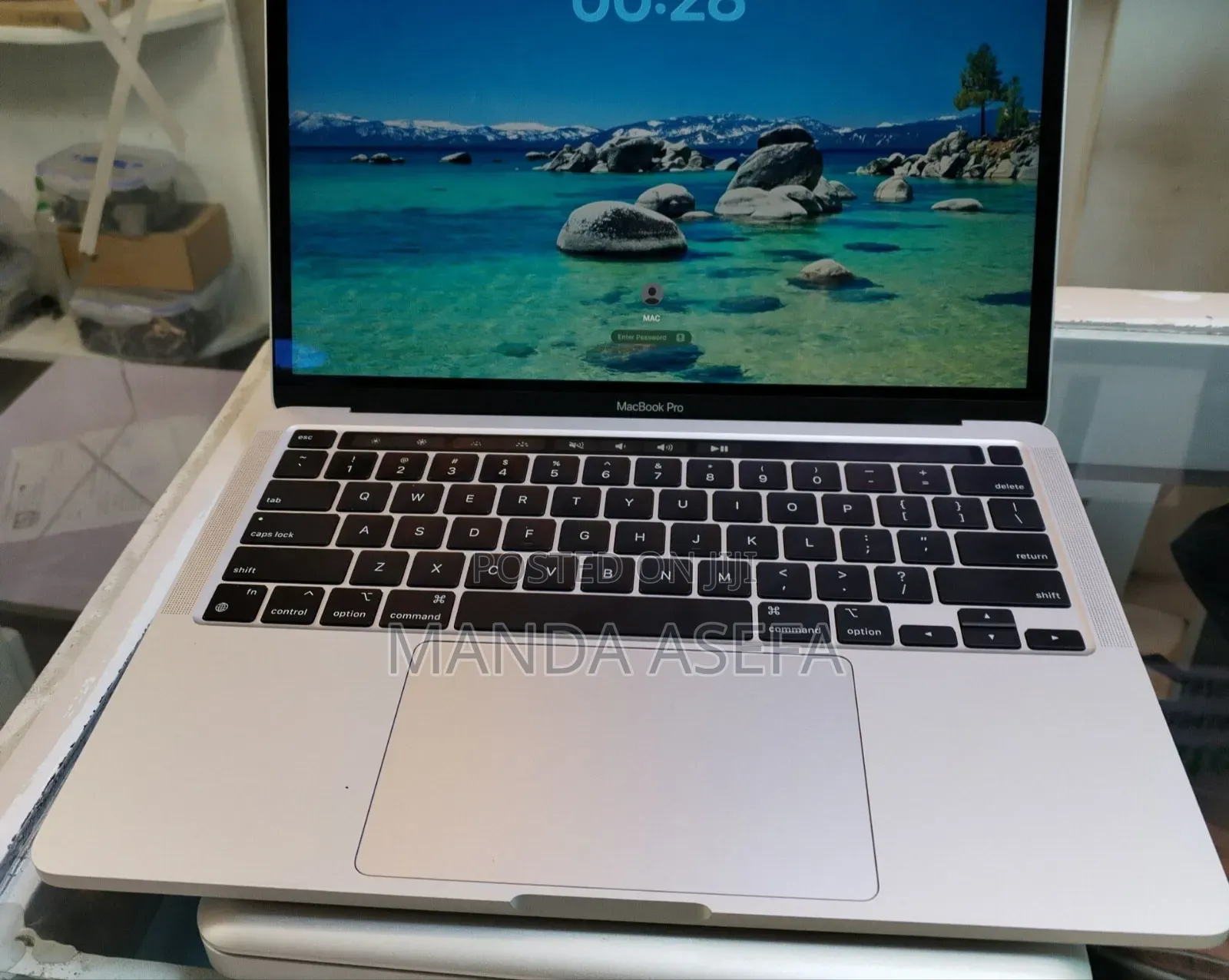 New Laptop Apple MacBook Pro M1 16GB Apple M1 Pro SSD 512GB