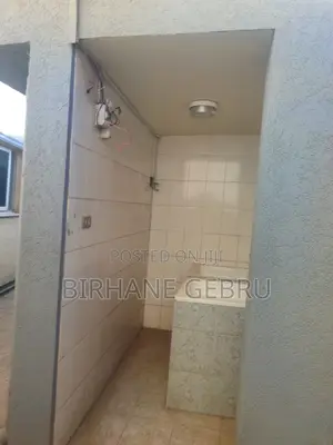14bdrm House in G+2 House, Bole for rent