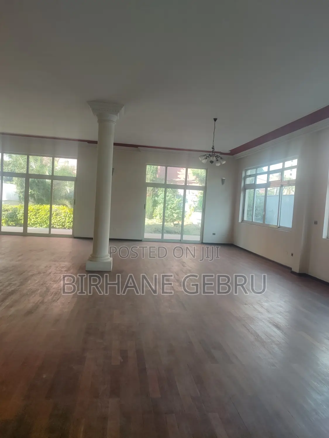 14bdrm House in G+2 House, Bole for rent