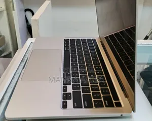 New Laptop Apple MacBook Pro M1 16GB Apple M1 Pro SSD 512GB