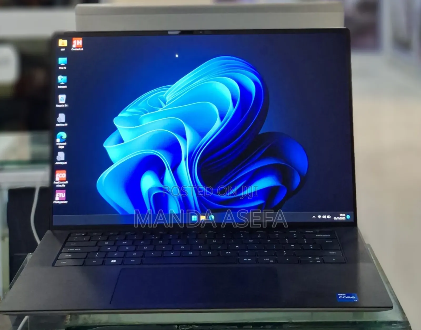 New Laptop Dell Precision 5570 16GB Intel Core I7 SSD 512GB