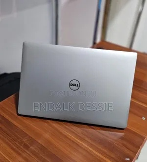 Photo - New Laptop Dell XPS 15 16GB Intel Core I7 SSD 512GB