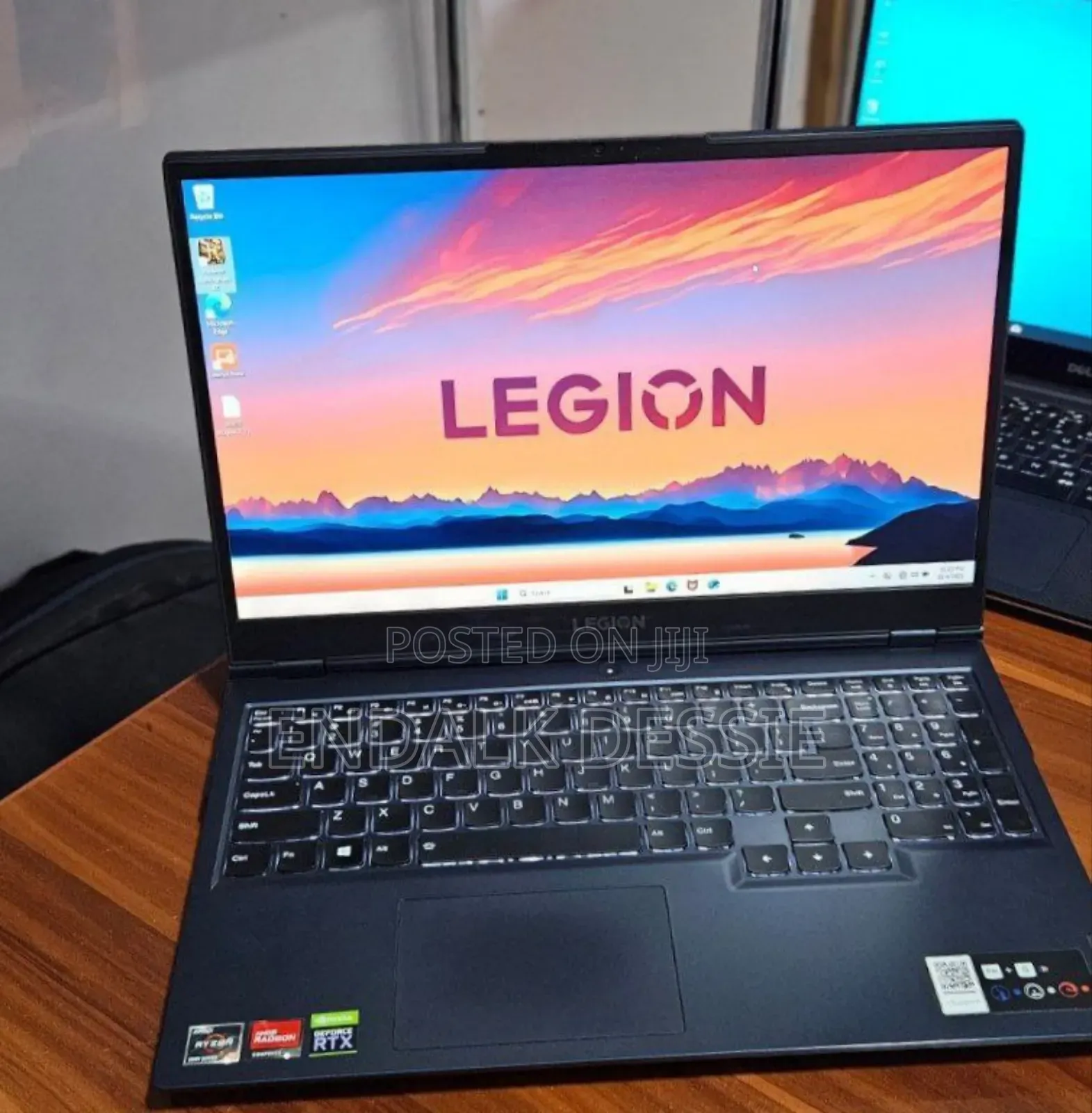New Laptop Lenovo Legion 5 16GB SSD 512GB