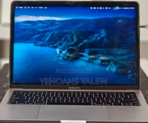 Photo - New Laptop Apple MacBook Pro 2016 16GB Intel Core I7 SSD 512GB