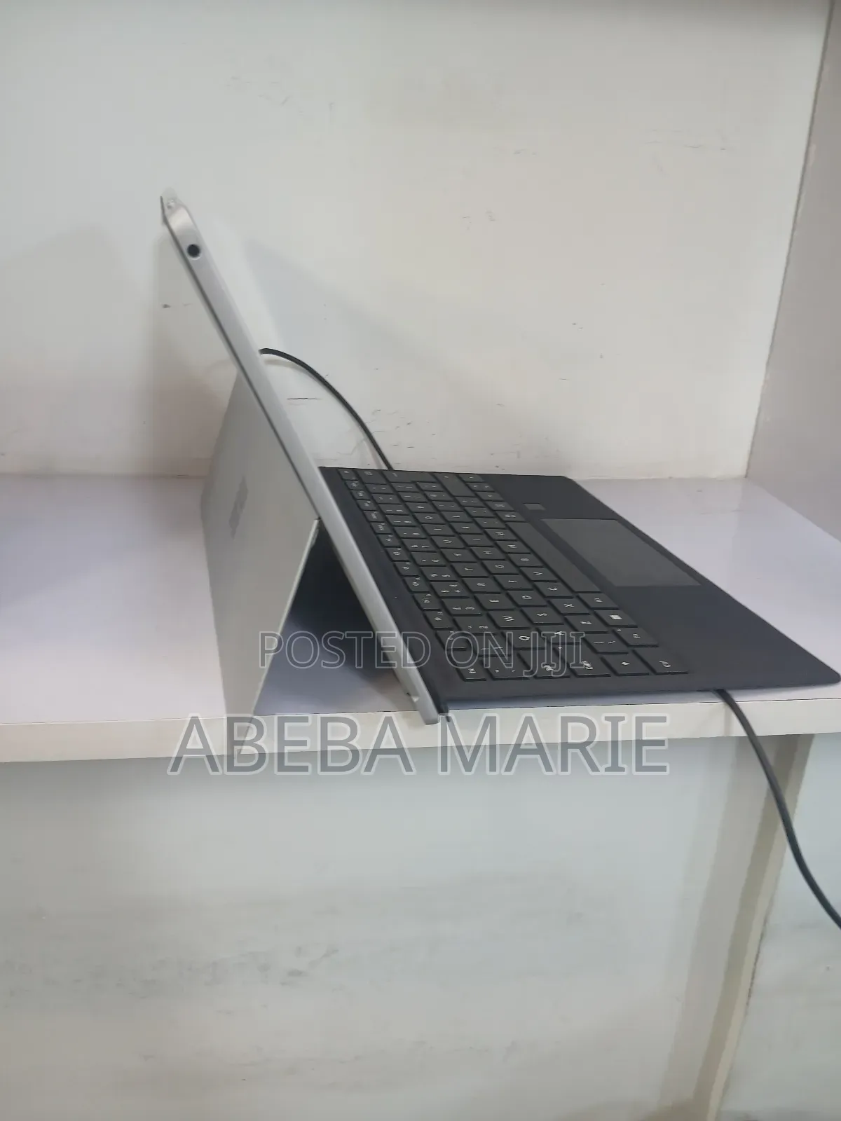 New Laptop Microsoft Surface Pro 7+ 16GB Intel Core I5 SSD 256GB