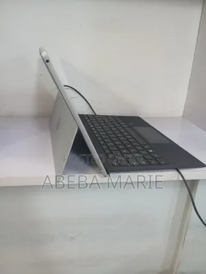 New Laptop Microsoft Surface Pro 7+ 16GB Intel Core I5 SSD 256GB