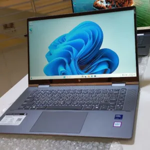New Laptop HP OmniBook 7 14" 16GB Intel Core 7 SSD 1T