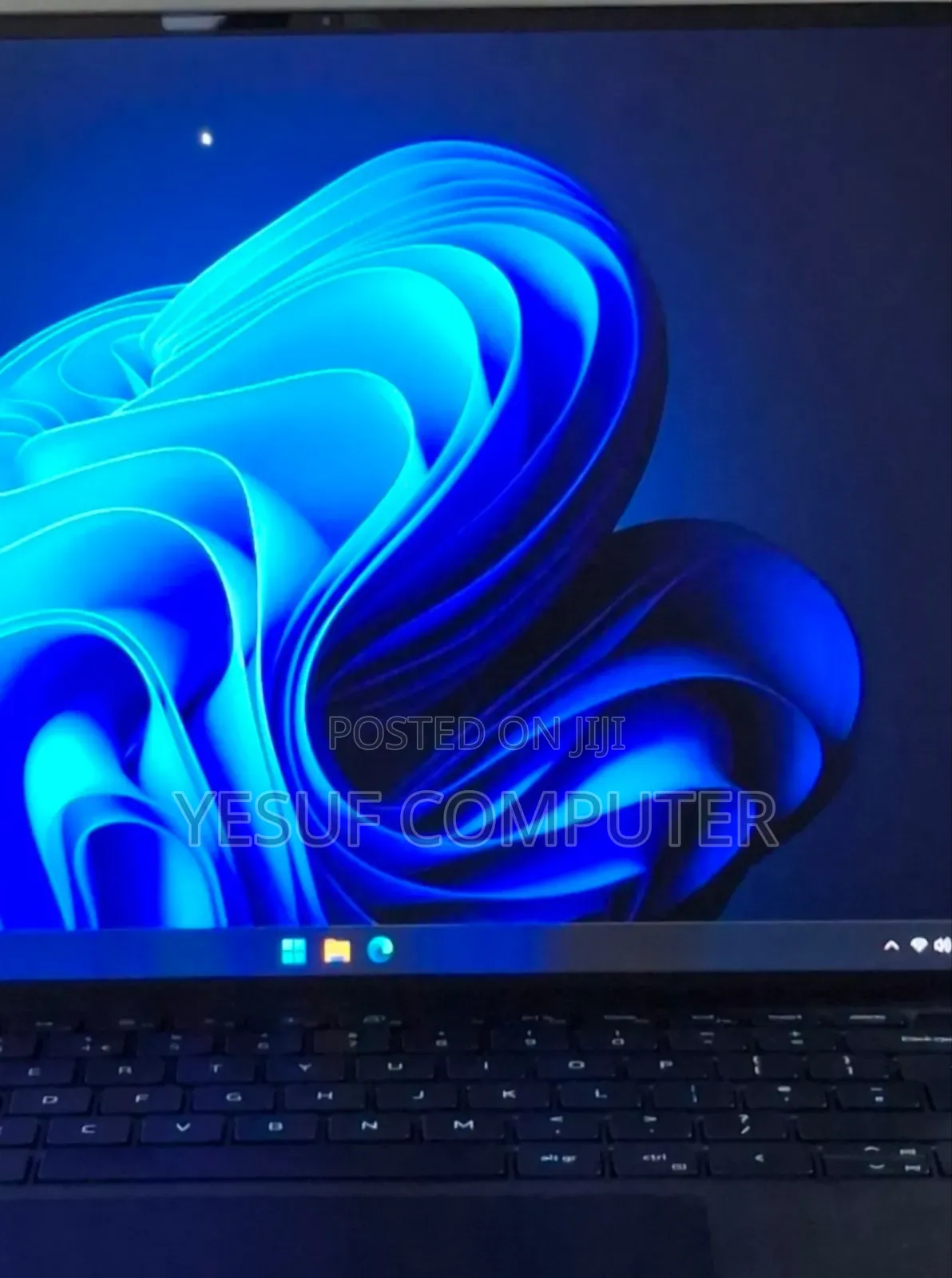 New Laptop Dell Precision 5570 16GB Intel Core I7 SSD 512GB