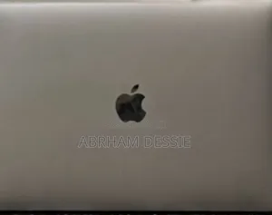 New Laptop Apple MacBook Pro 2016 16GB Intel Core I7 SSD 512GB