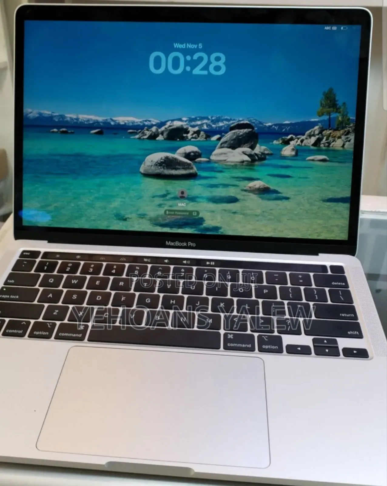 New Laptop Apple MacBook Pro 2020 M1 16GB Apple M1 Pro SSD 512GB