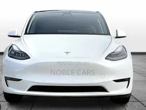 New Tesla Model Y 2023 Ivory