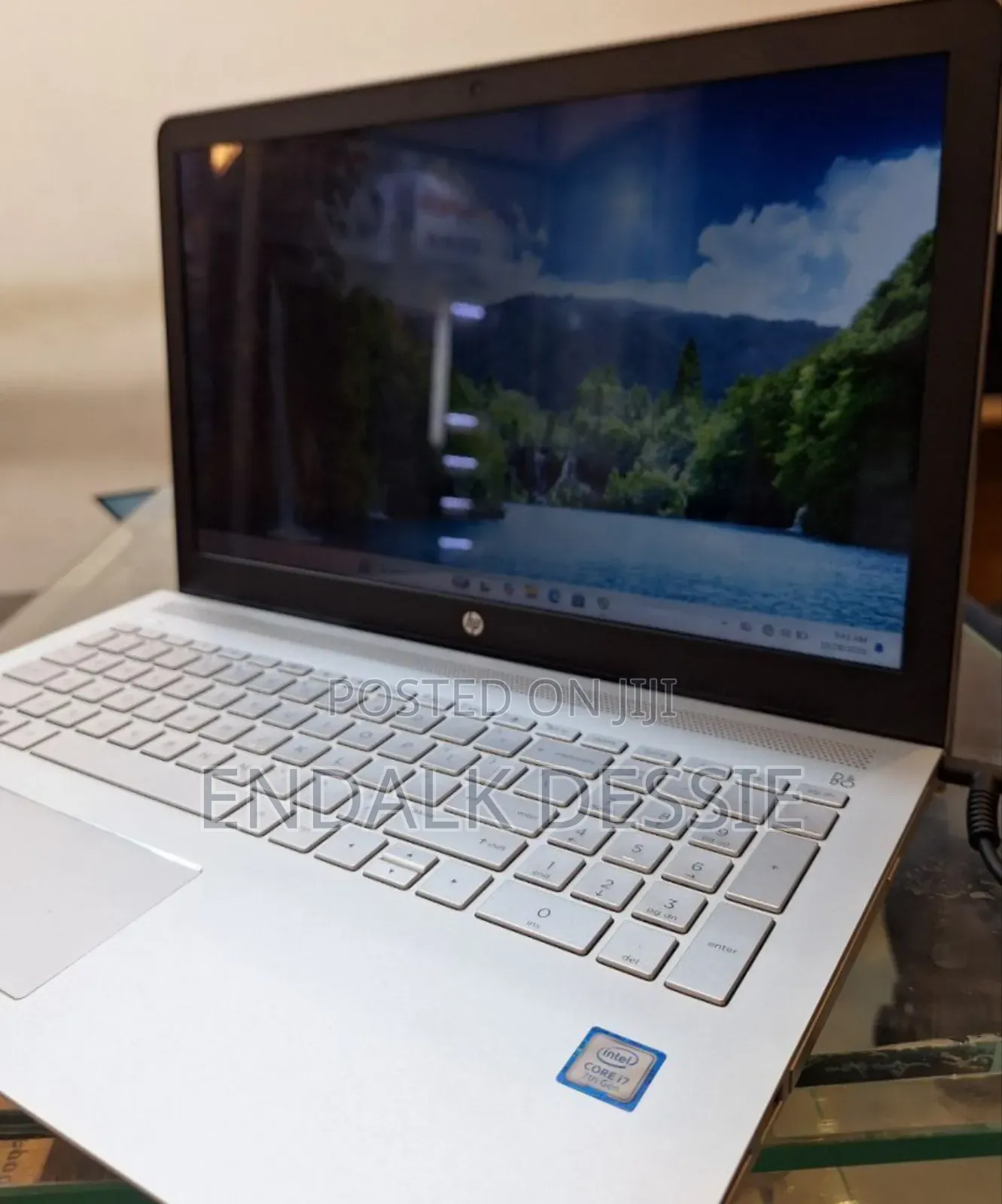 New Laptop HP Pavilion 15 8GB Intel Core I7 SSD 1T