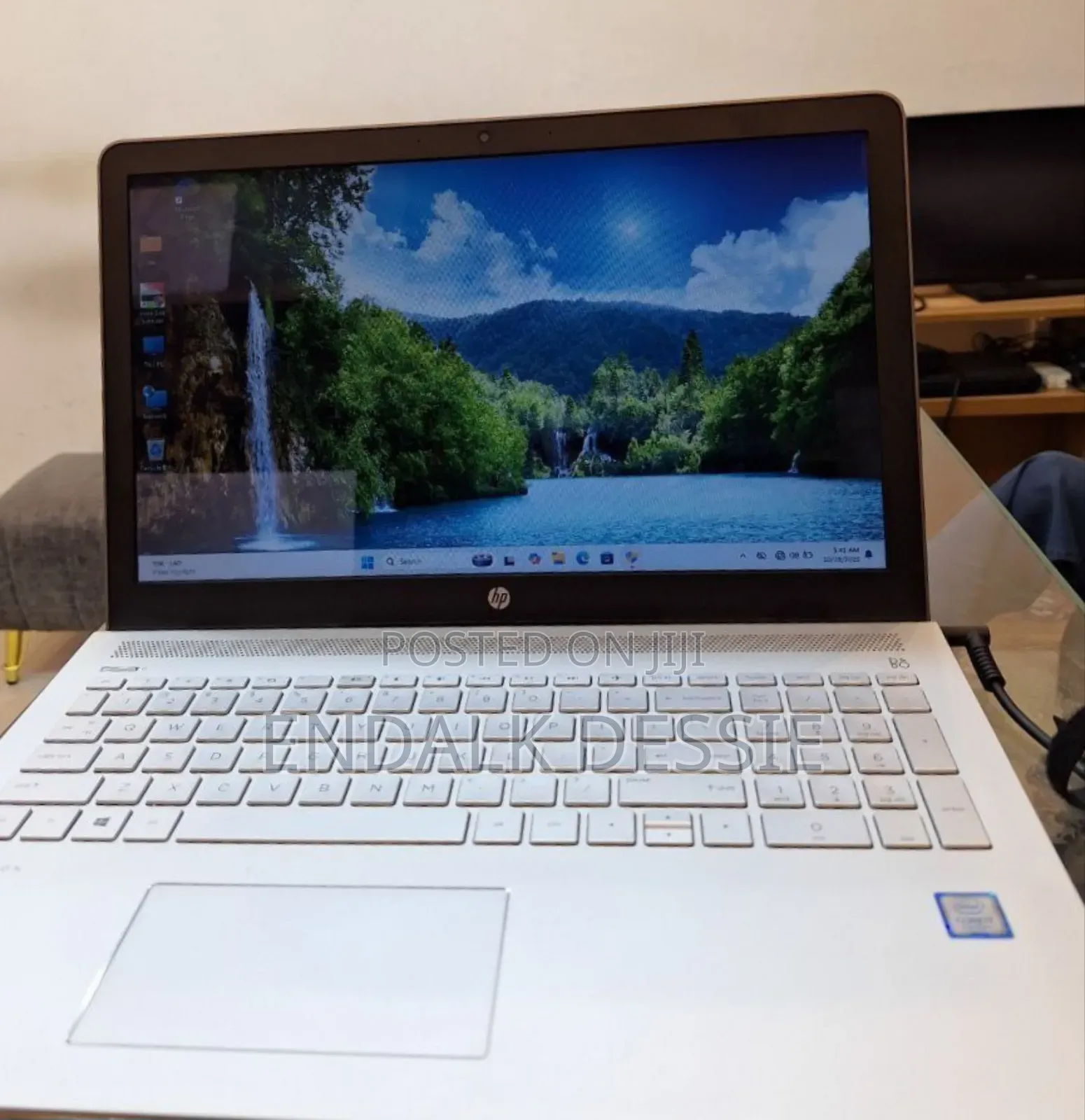 New Laptop HP Pavilion 15 8GB Intel Core I7 SSD 1T