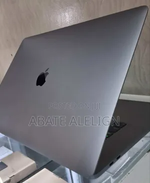 New Laptop Apple MacBook Pro 2019 32GB Intel Core I9 SSD 512GB