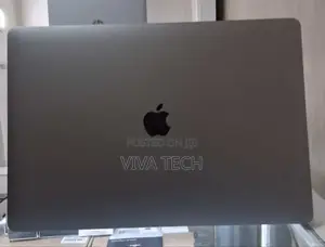 New Laptop Apple MacBook Pro 2019 32GB Intel Core I9 SSD 512GB