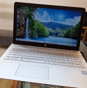 New Laptop HP Pavilion 15 8GB Intel Core I7 SSD 1T