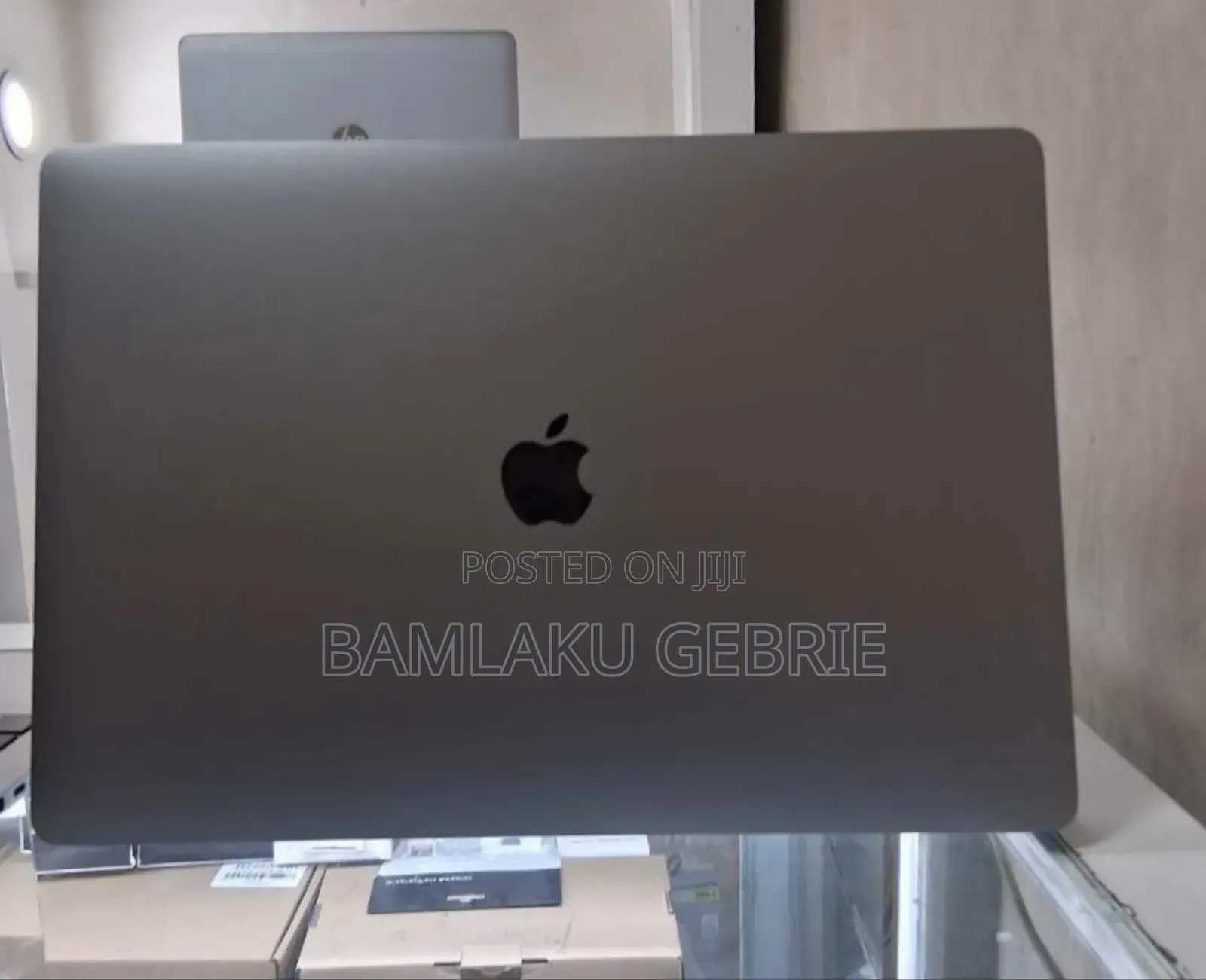 New Laptop Apple MacBook Pro 2019 32GB Intel Core I9 SSD 512GB