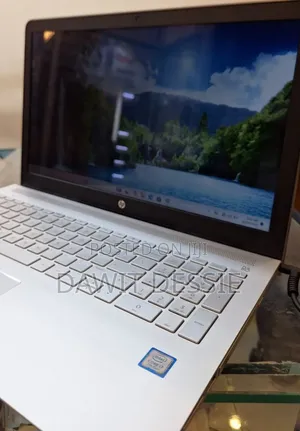 New Laptop HP Pavilion 15 8GB Intel Core I7 SSD 1T