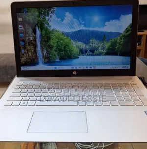 New Laptop HP Pavilion 15 8GB Intel Core I7 SSD 1T