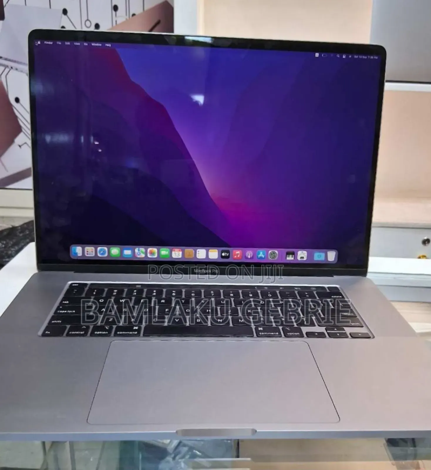 New Laptop Apple MacBook Pro 2019 32GB Intel Core I7 SSD 1T