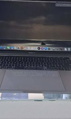 Photo - New Laptop Apple MacBook Pro 2019 32GB Intel Core I9 SSD 512GB