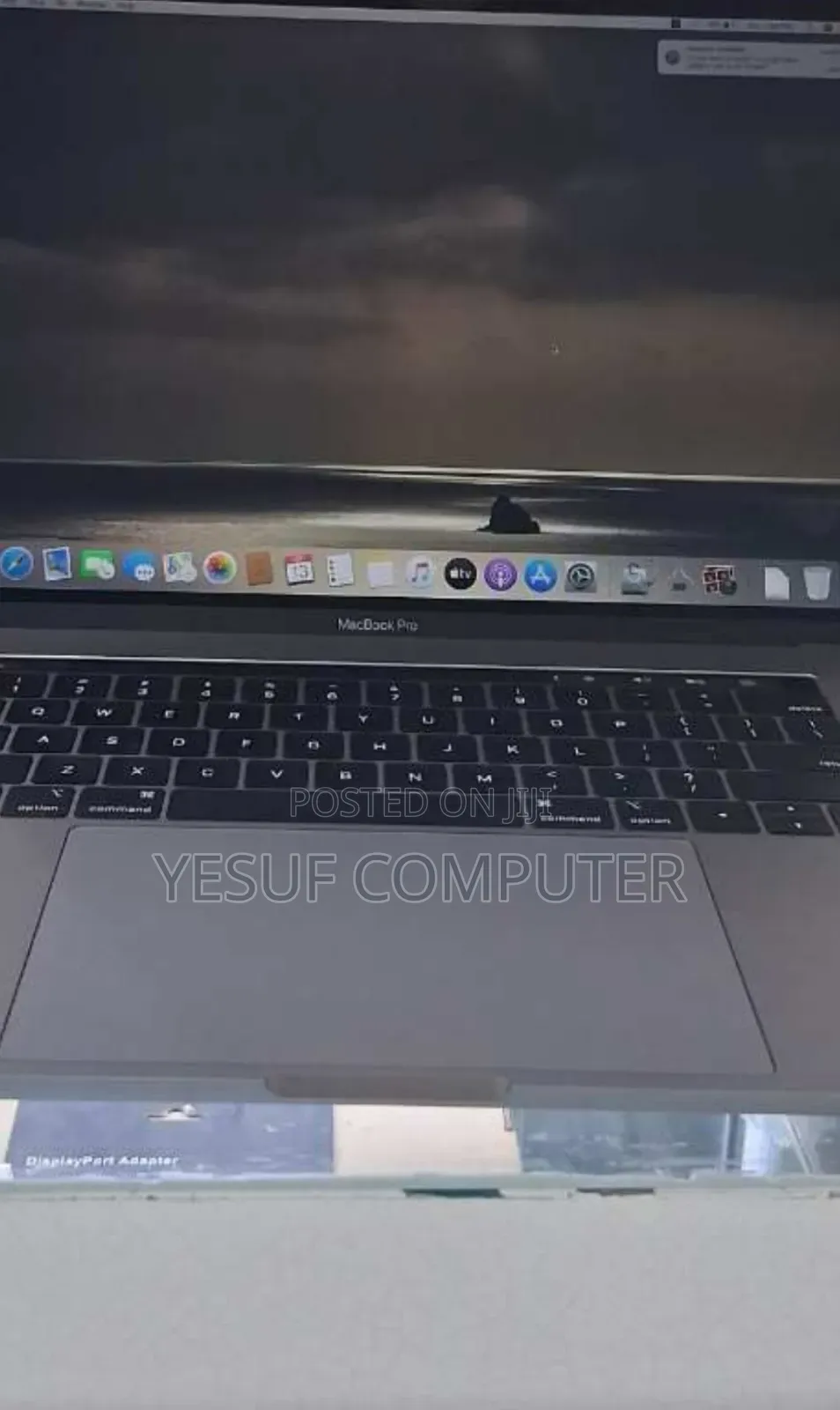 New Laptop Apple MacBook Pro 2019 32GB Intel Core I9 SSD 512GB