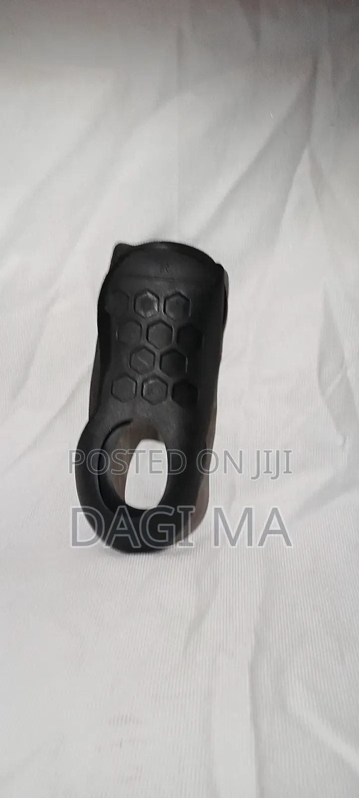 ተረከዝ ማስተካኪያ