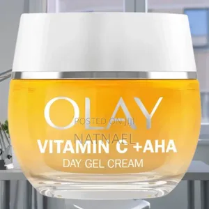 Olay Vitamin C + Aha Hydra Glow Day Cream