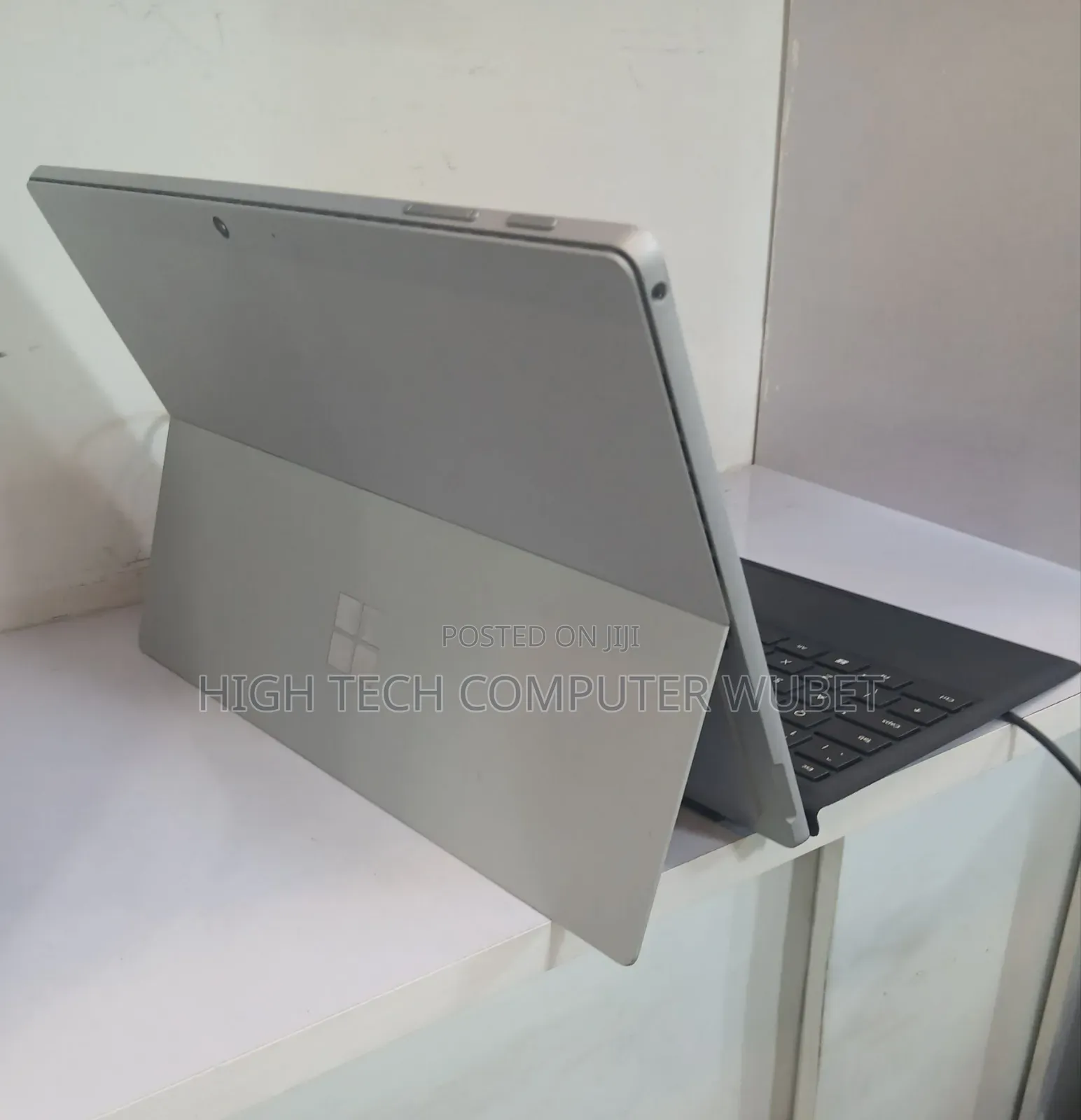 New Laptop Microsoft Surface 16GB Intel Core I5 SSD 256GB