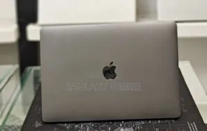 New Laptop Apple MacBook Pro 2016 16GB Intel Core I7 SSD 512GB