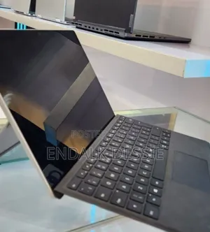 Photo - New Laptop Microsoft Surface Pro 7+ 16GB Intel Core I5 SSD 256GB