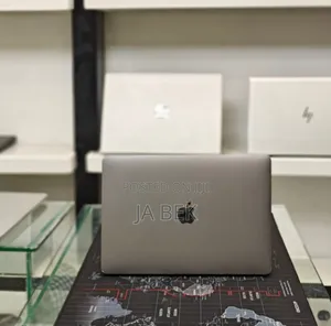 New Laptop Apple MacBook Pro 2016 16GB Intel Core I7 SSD 512GB