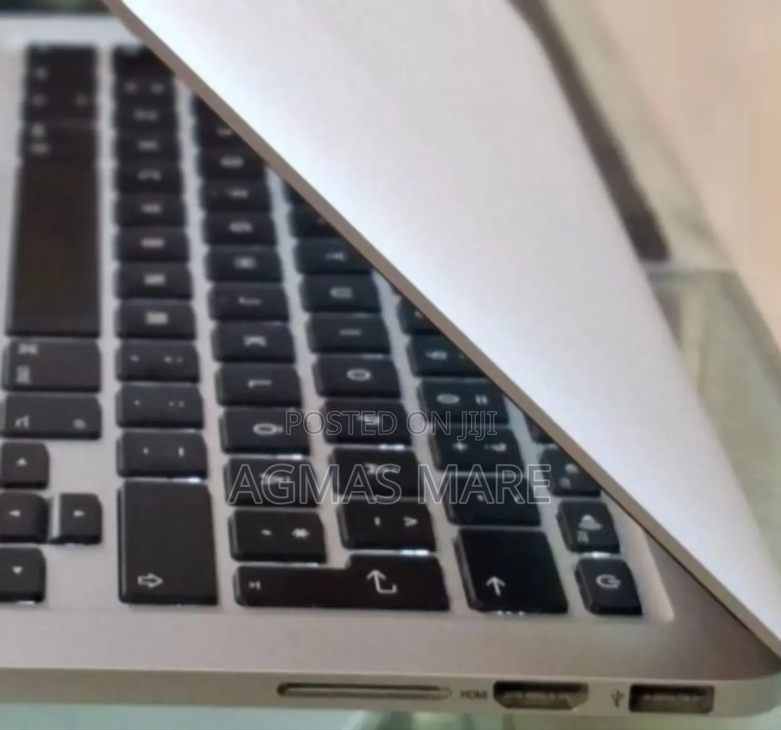 New Laptop Apple MacBook Pro 2014 8GB Intel Core I5 SSD 256GB