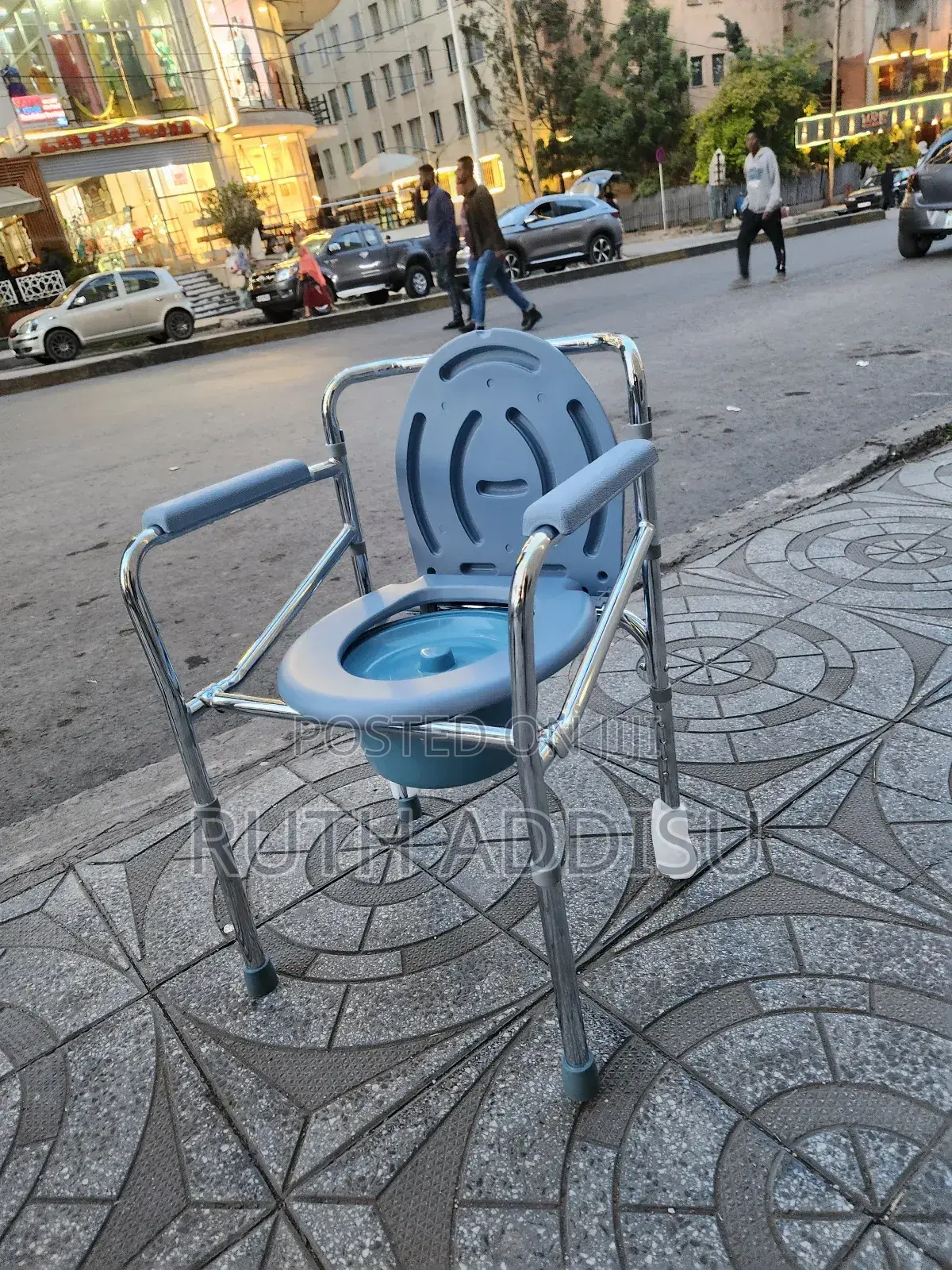 Commode Chair九龍toilet Chair𡯁你commode Chair午後commode Chair俠義commode