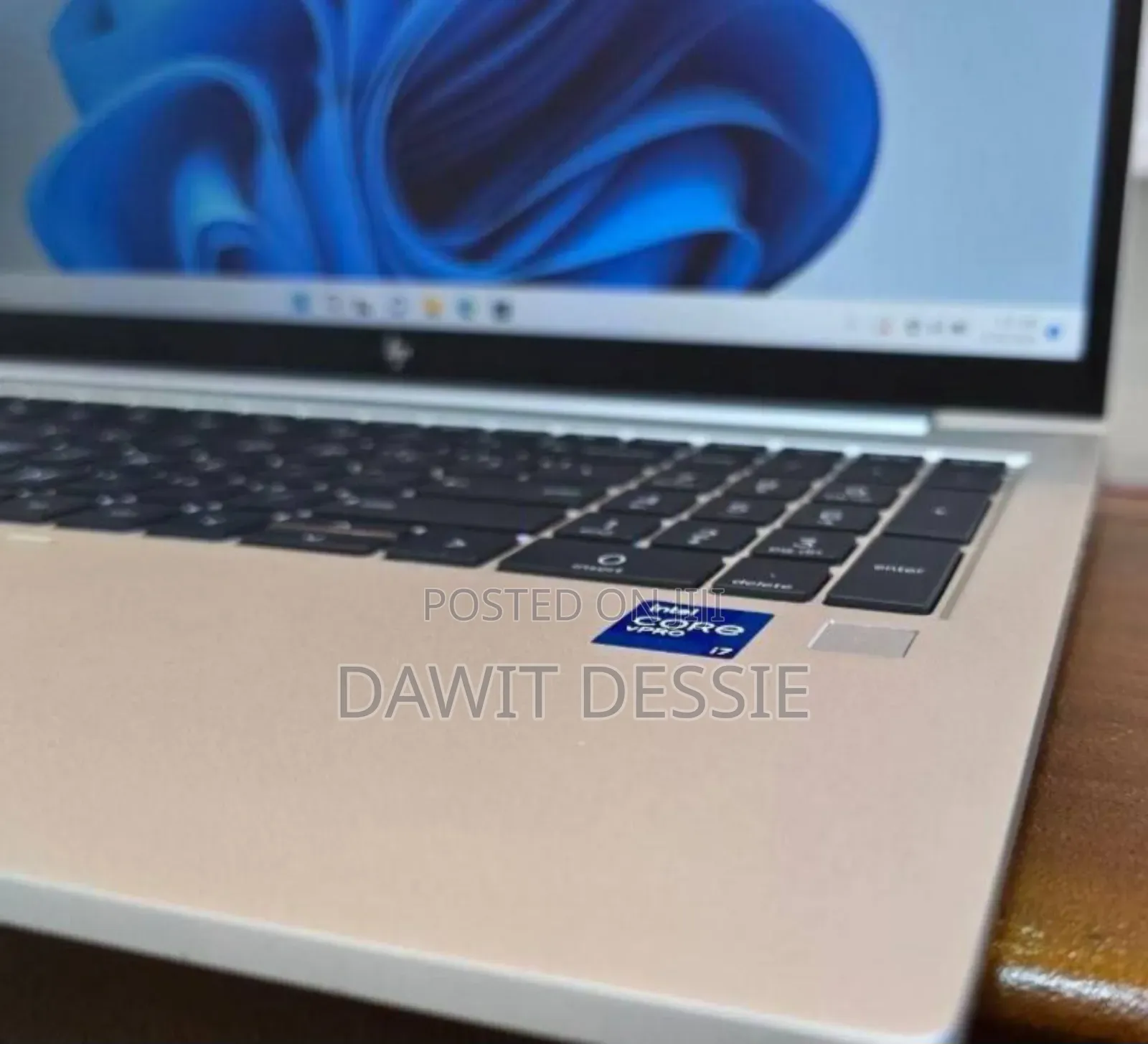 New Laptop HP 16GB Intel Core Ultra 7 SSD 1T