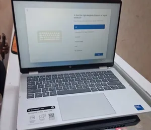 New Laptop HP OmniBook 5 14" 16GB Intel Core I7 SSD 1T