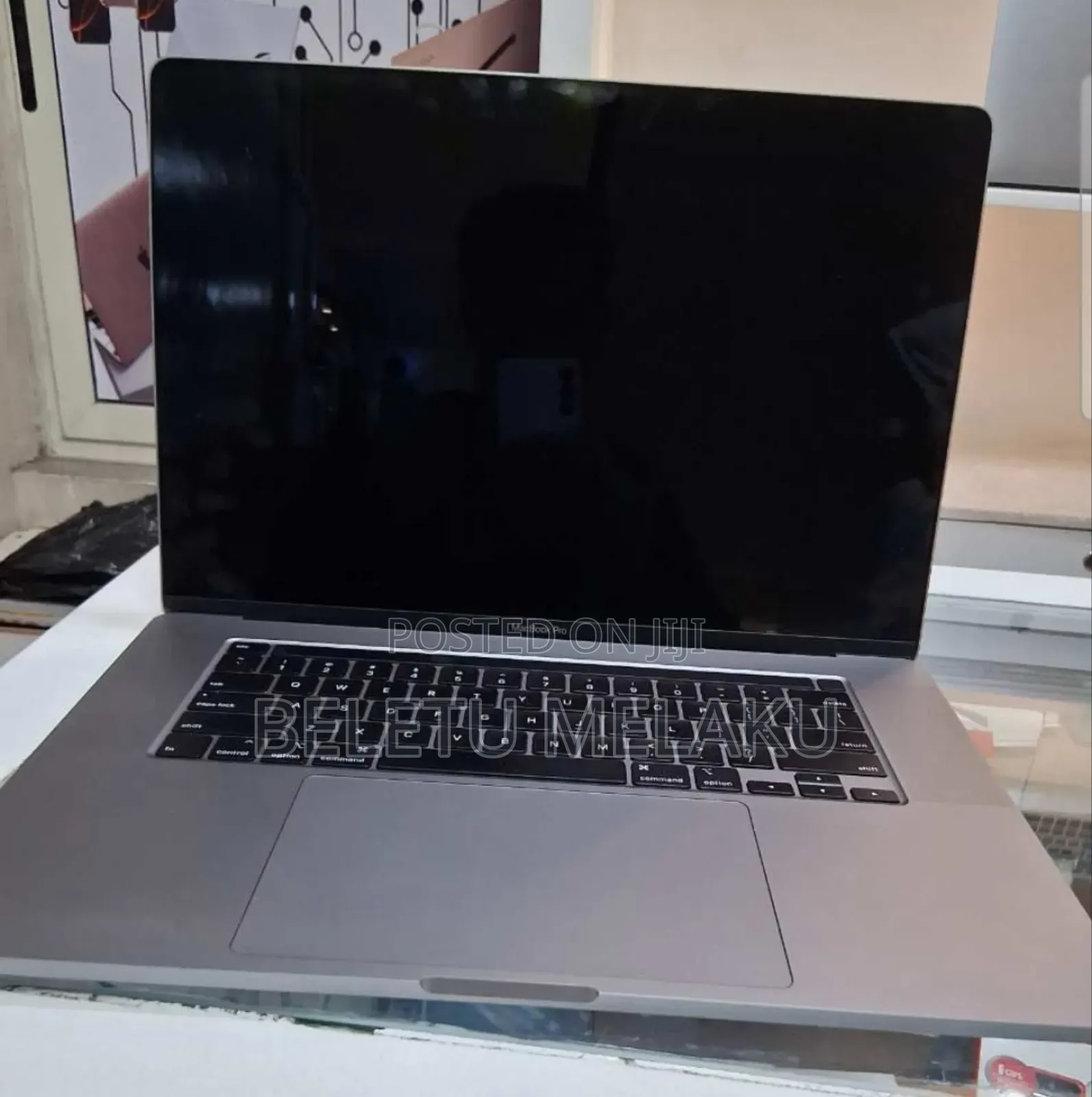New Laptop Apple MacBook Pro 2019 32GB Intel Core I7 SSD 1T