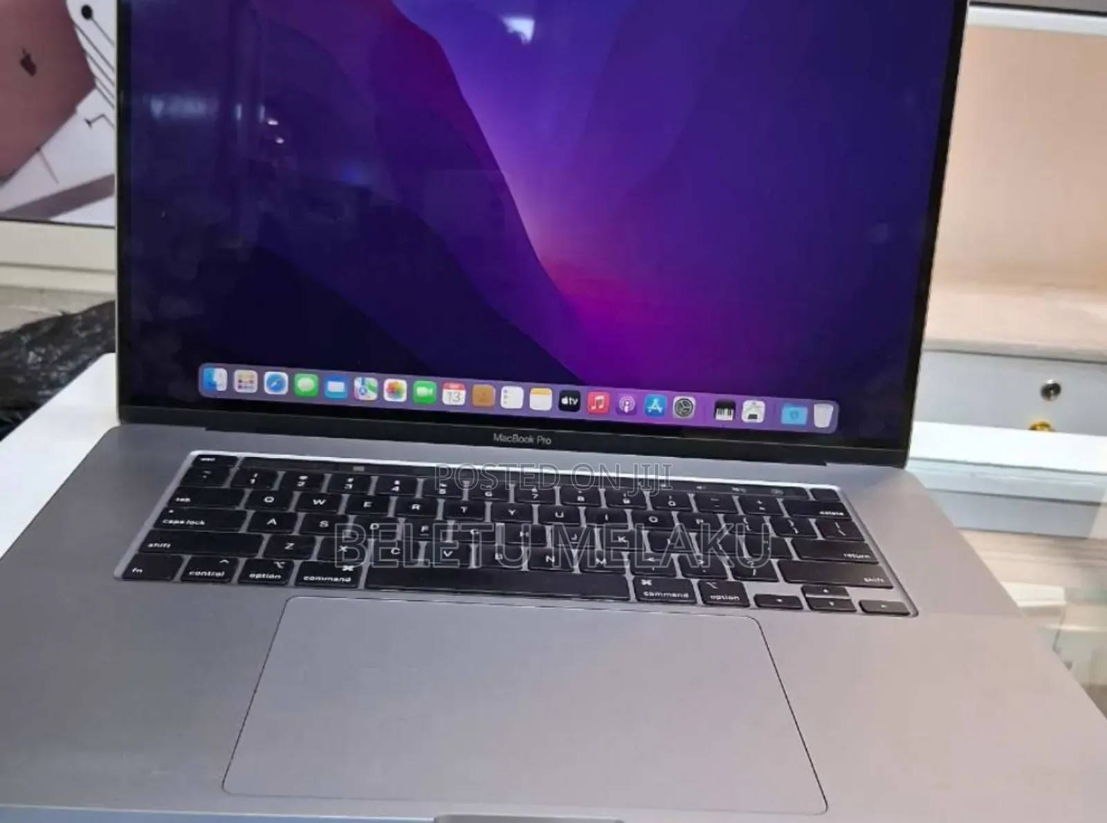 New Laptop Apple MacBook Pro 2019 32GB Intel Core I7 SSD 1T