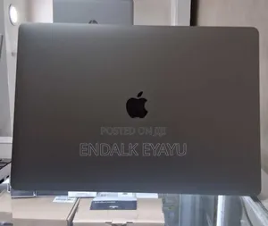 New Laptop Apple MacBook Pro 2019 32GB Intel Core I9 SSD 512GB