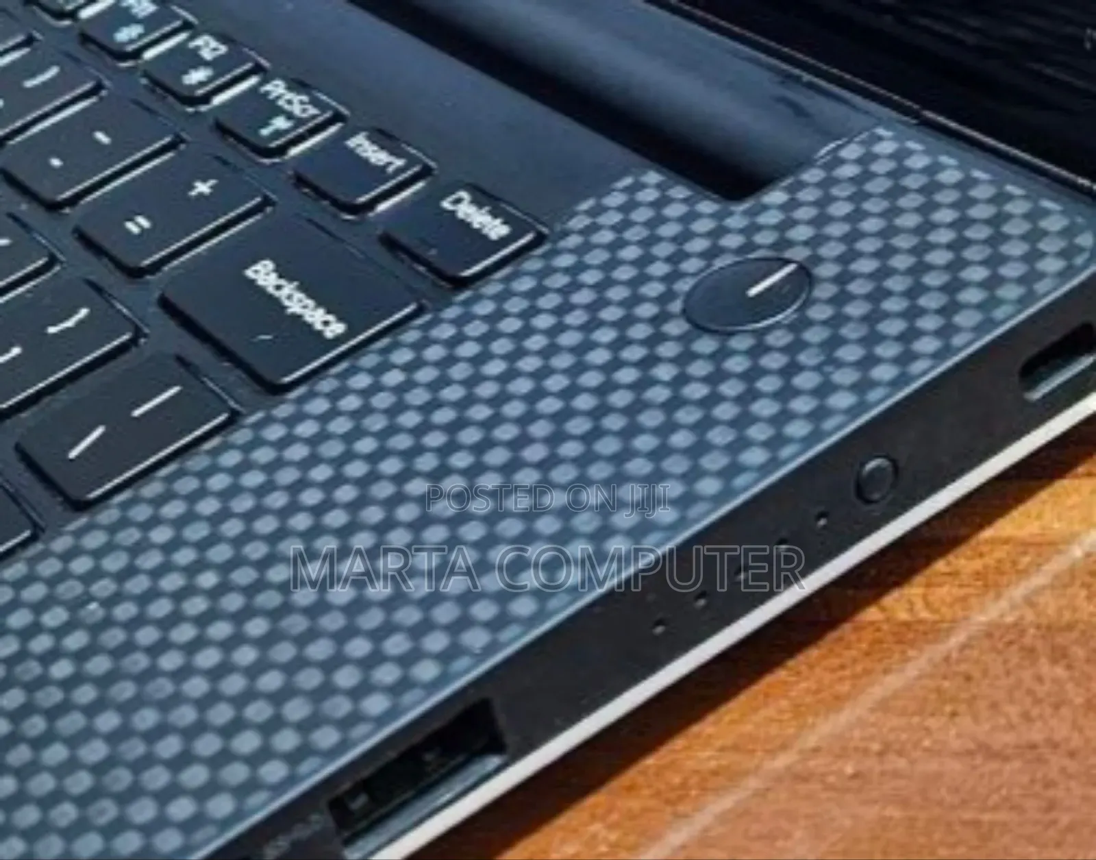 New Laptop Dell XPS 15 16GB Intel Core I7 SSD 512GB