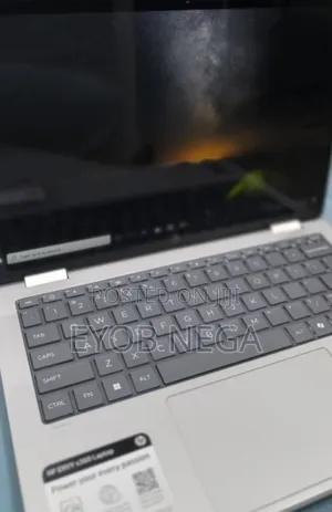 New Laptop HP Envy X360 8GB AMD Ryzen 5 SSD 512GB