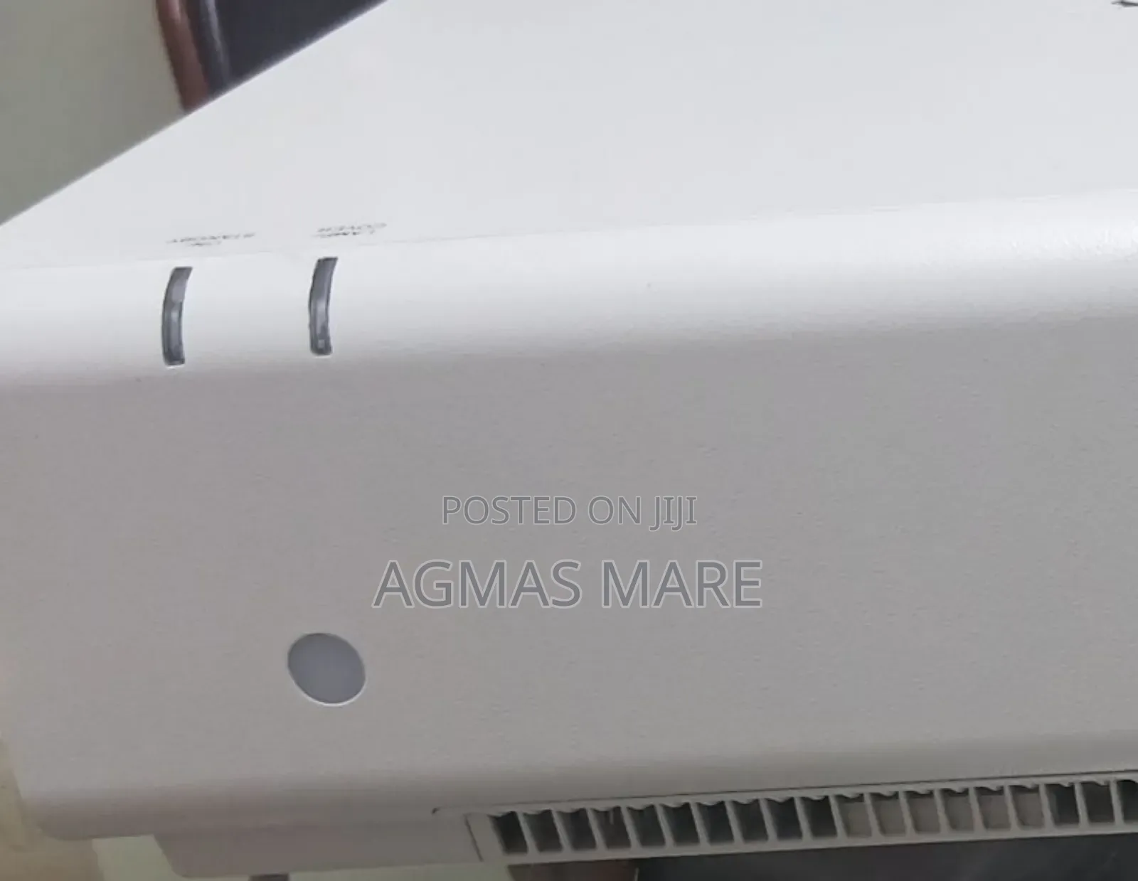 Home Cinema Projector Sony VPL-Ch350 Model Highlights